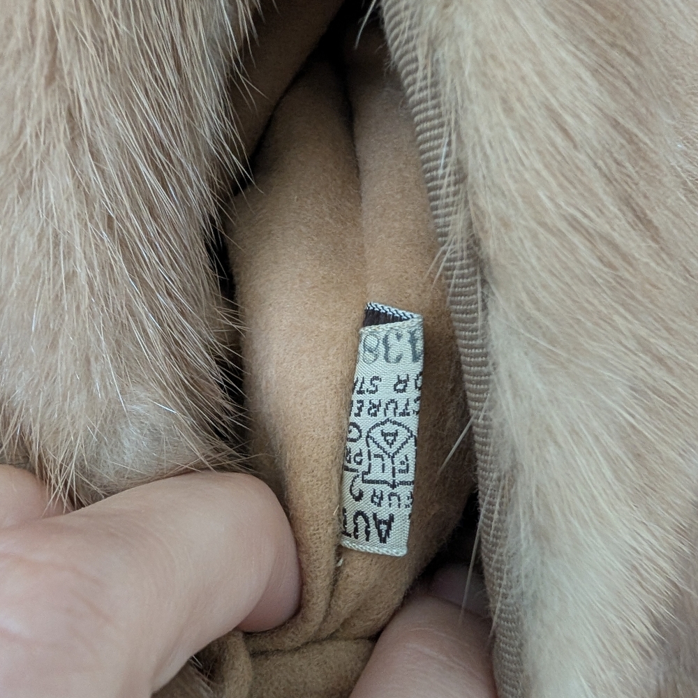 Littmin's Furs Milwaukee Mink Fur Coat - Picture 6 of 11